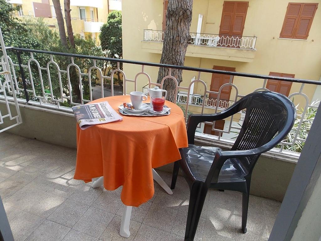 Hotel Arco Del Sole Lavagna Habitación foto